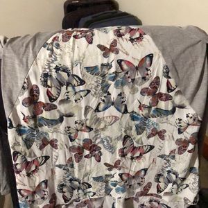 Medium long sleeve top